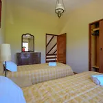 De By Interhome
